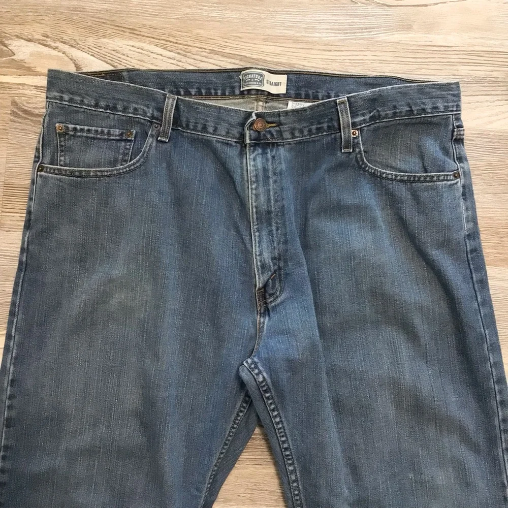 Signature Levi Strauss Cotton Straight Leg Medium Rinse Jeans 42x30